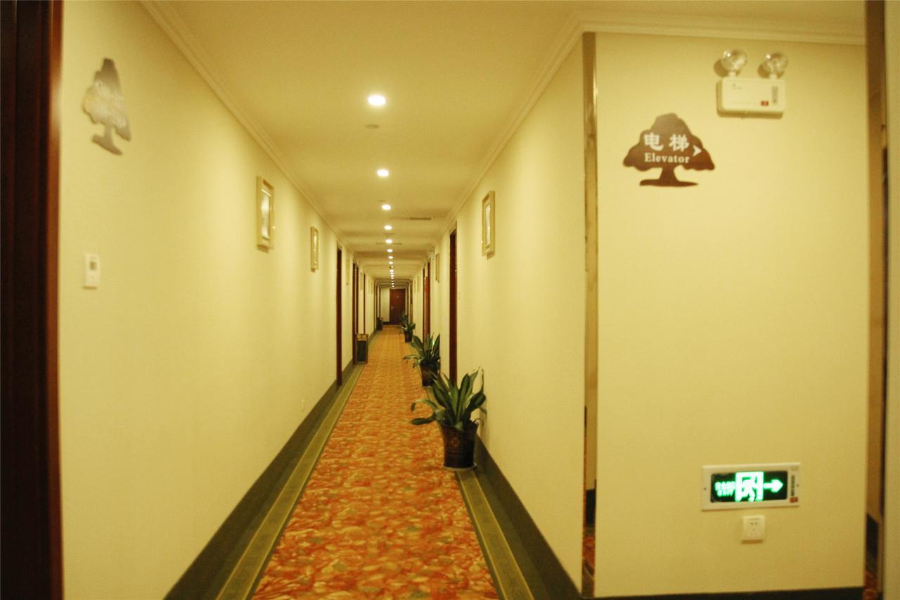 Greentree Inn Zhejiang Jiaxing Zhongan Business Hotel Bagian luar foto