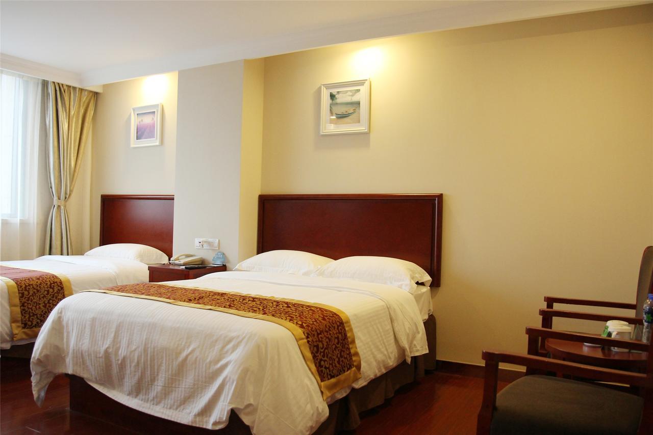 Greentree Inn Zhejiang Jiaxing Zhongan Business Hotel Bagian luar foto