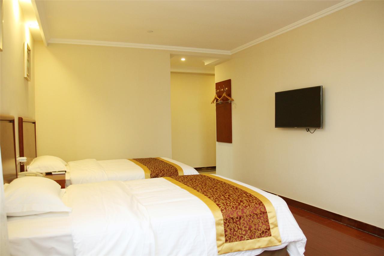Greentree Inn Zhejiang Jiaxing Zhongan Business Hotel Bagian luar foto